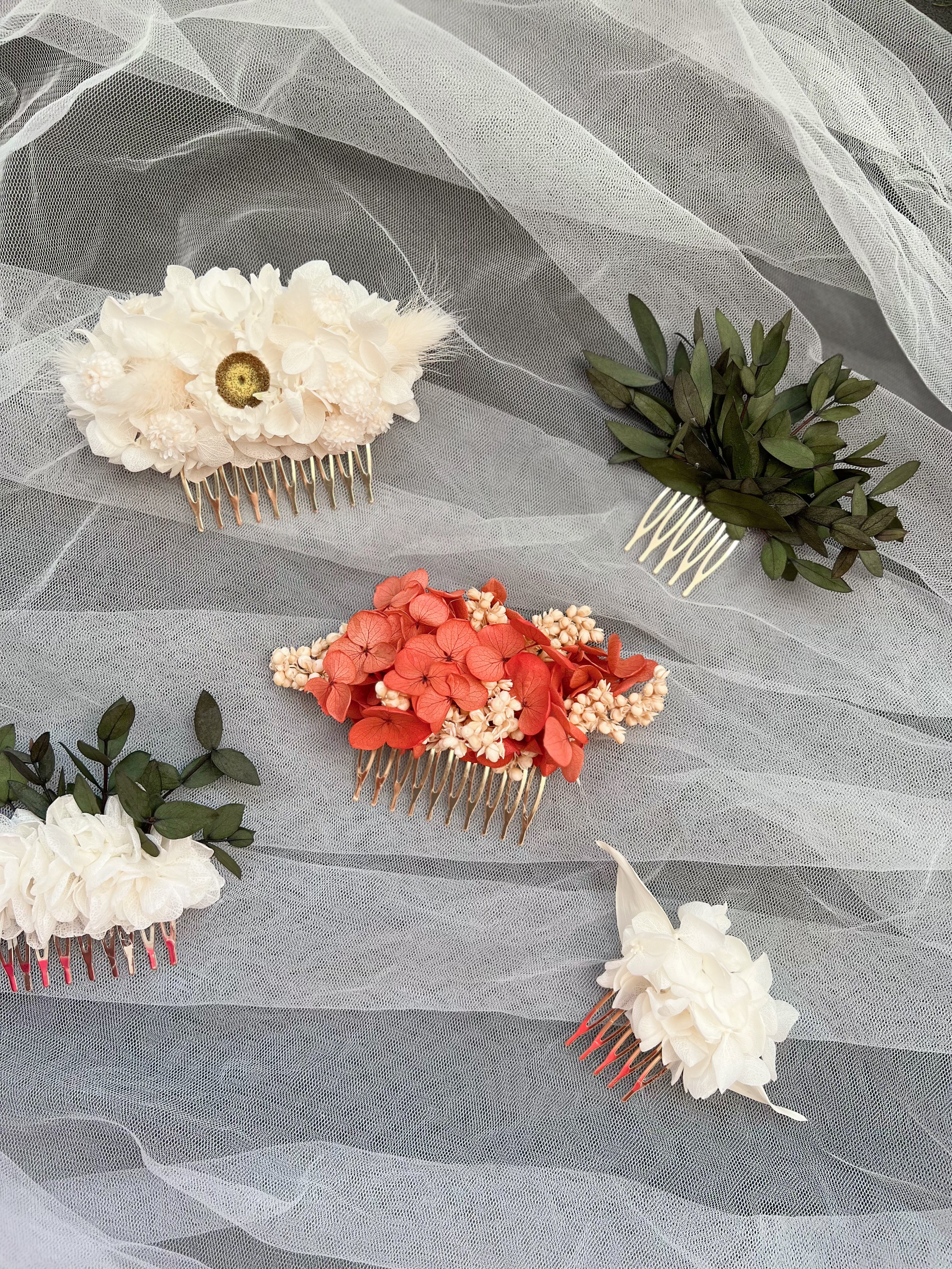 Dried Flower Hair Comb - Pink Hydrangea Hair Comb orders - Bridal Hair Comb - Rustic Wedding Comb - Wedding Hair Comb - Rustic Hair Comb