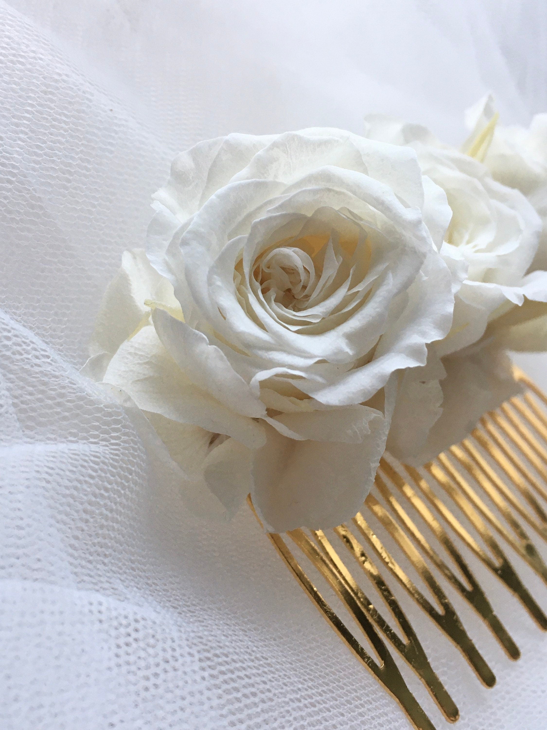 White rose shop hair piece